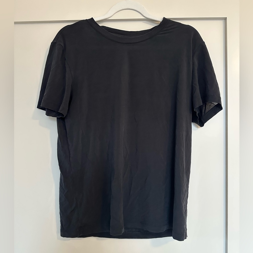 & Other Stories cupro black tshirt, size 8